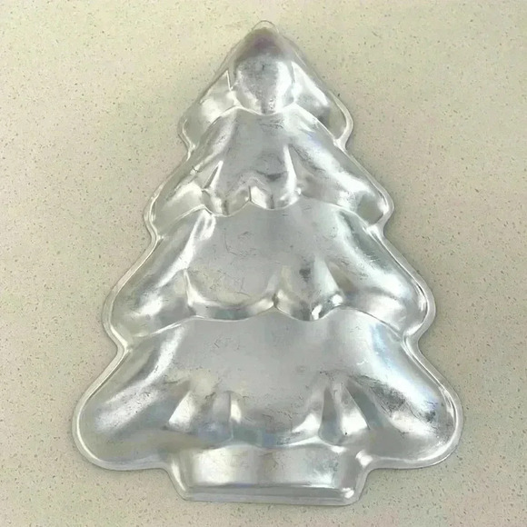 Wilton Other - Vintage Holiday Christmas Tree Wilton Cake Pan 2105-9410